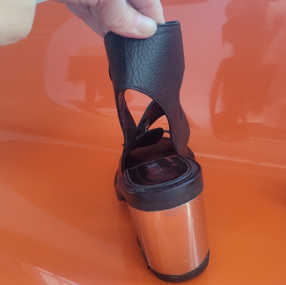 OPENING CEREMONY ISA LEATHER HEELS SIZE 37 - Picture 5 of 16